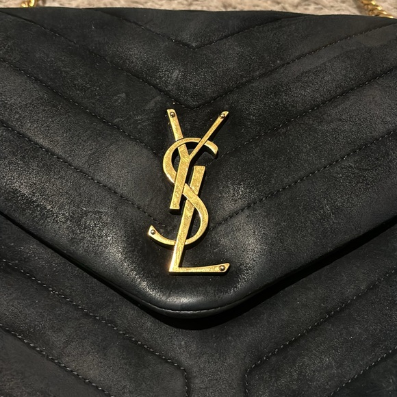 Ysl medium Lou Lou suede black handbag - Picture 10 of 10